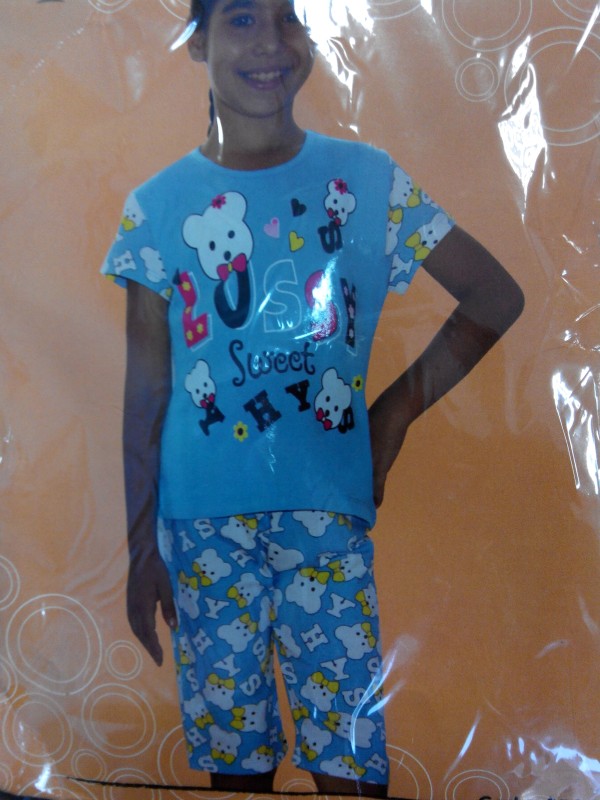 Пижамы для девочек (с бриджами/короткий рукав) 85006